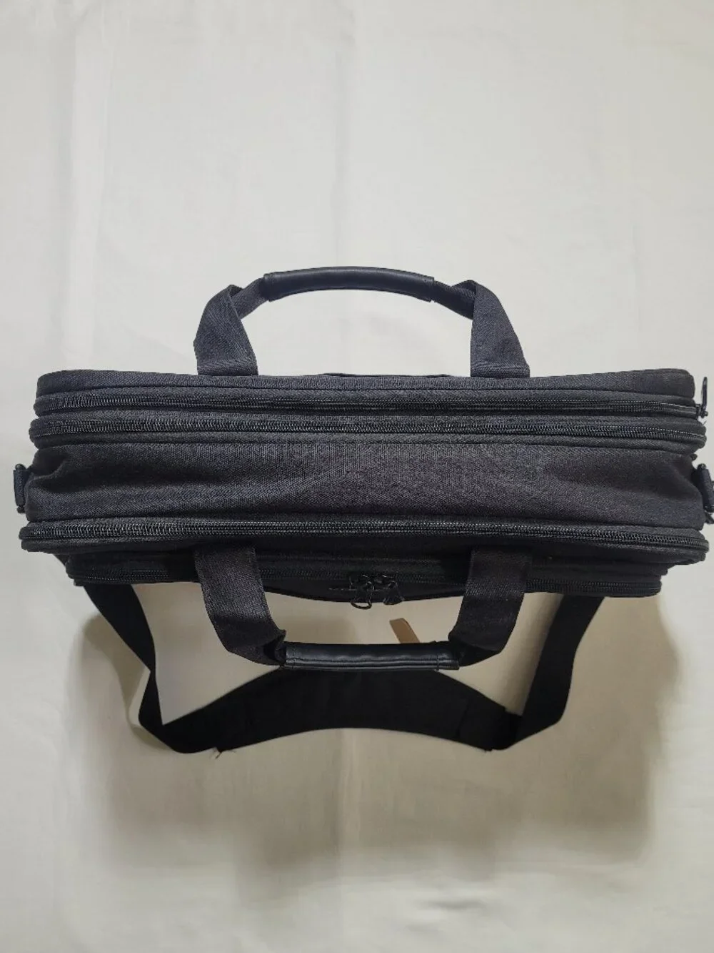 KROSER Black Expandable Laptop Bag Briefcase Travel Bag Shoulder Strap Business